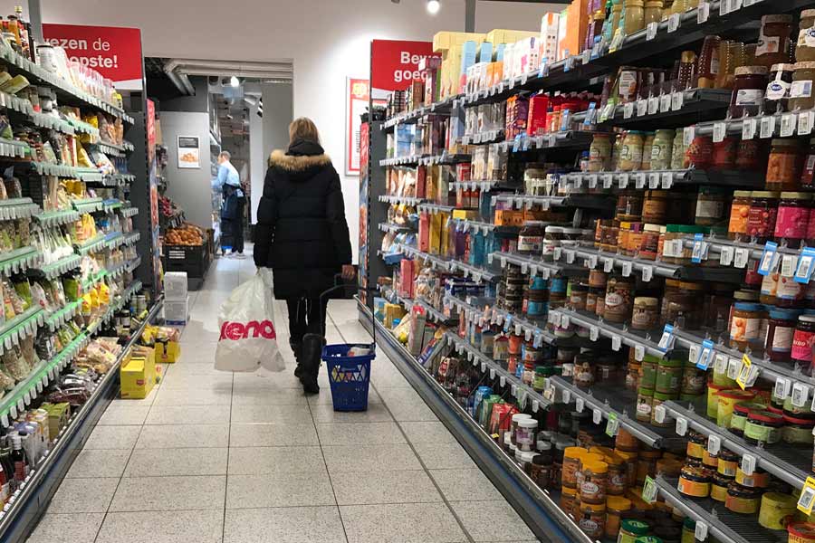 supermarket shopping in Netherlands