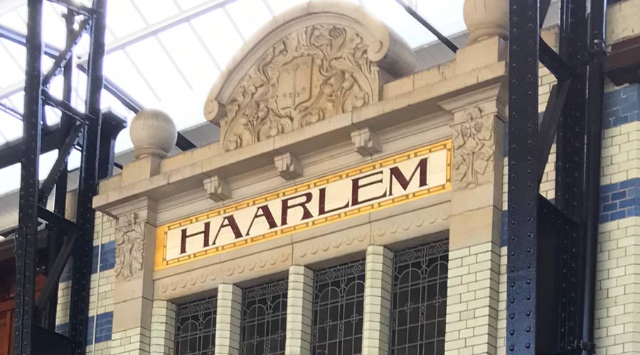 Haarlem Netherlands train station