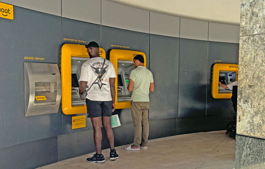 personal banking in Netherlands - Dutch Geldmaat ATM machines